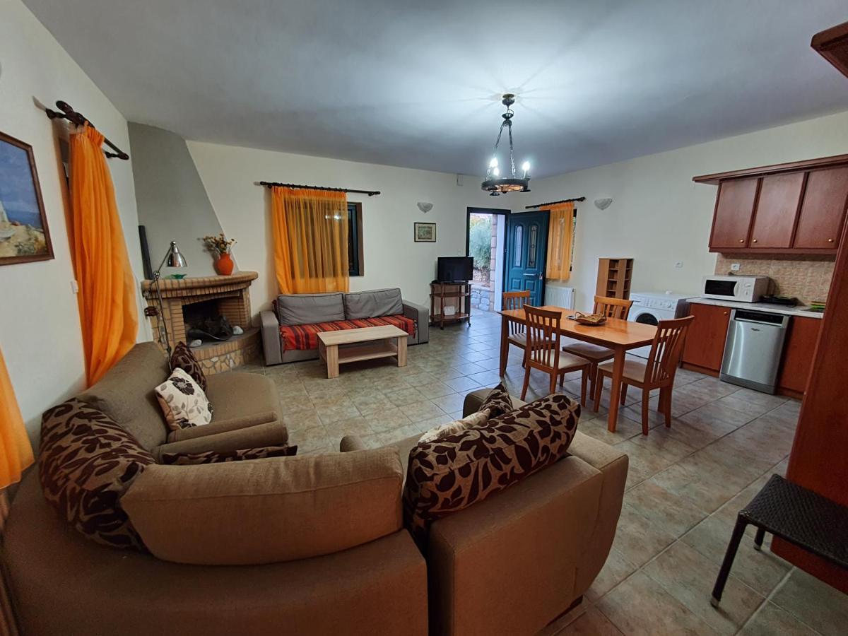 Frigano 3 Apartment Stoupa Bagian luar foto
