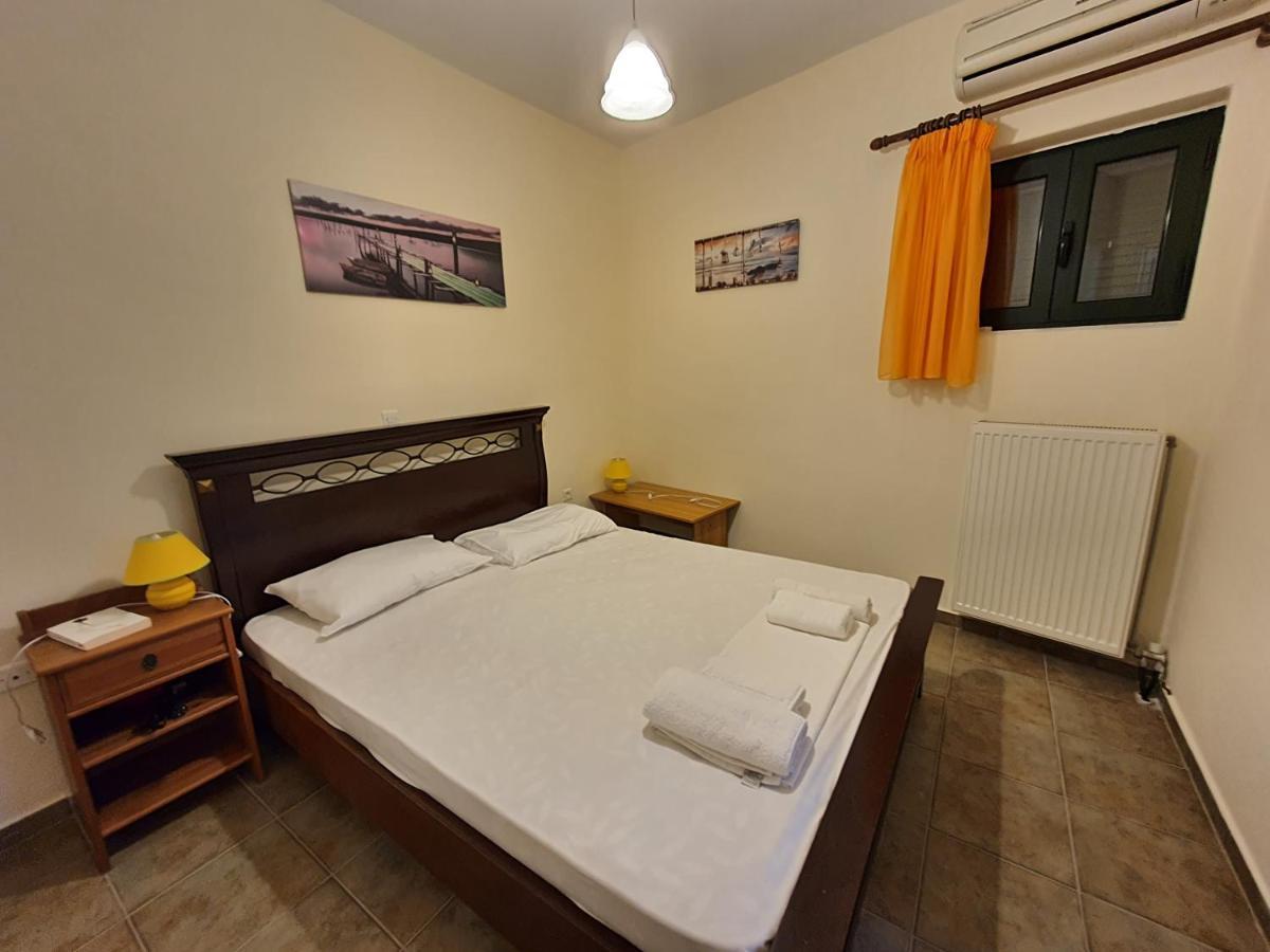 Frigano 3 Apartment Stoupa Bagian luar foto